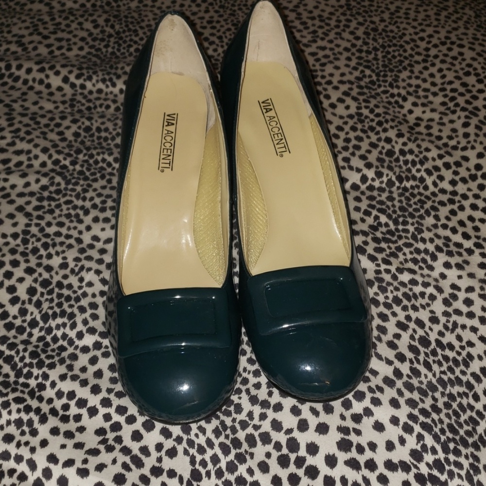 12W Via Accenti Green Pumps